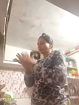 ISHANI-SINGH online show from 12-22-25, 03:03