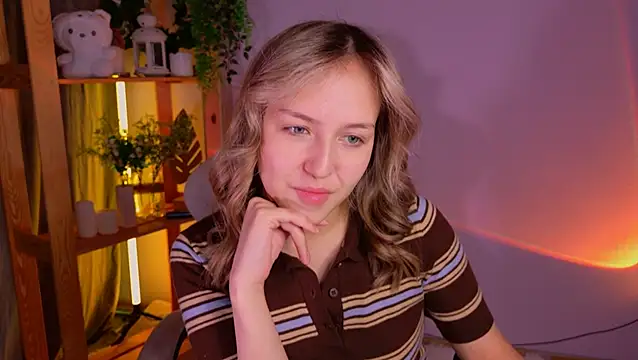 CindySparkl online show from 05-31-26, 04:20