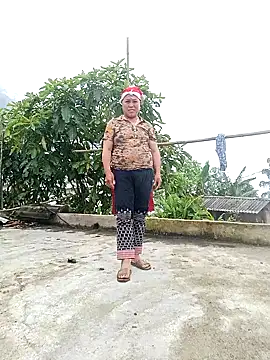 Chubbyhoney1 online show from 04-02-26, 06:33