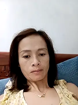 Snapshot of Sexy-loveass20 chatting on 09-22-25, 01:24 Sexy-loveass20 online show from 09-22-25, 01:24