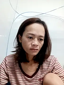 Snapshot of Sexy-loveass20 chatting on 10-19-25, 11:05 Sexy-loveass20 online show from 10-19-25, 11:05