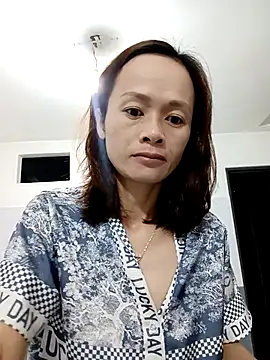 Snapshot of Sexy-loveass20 chatting on 11-14-25, 10:18 Sexy-loveass20 online show from 11-14-25, 10:18