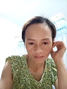 Snapshot of Sexy-loveass20 chatting on 12-14-25, 03:17 Sexy-loveass20 online show from 12-14-25, 03:17