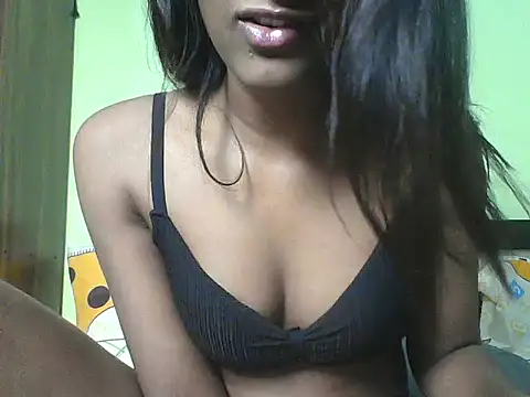 mickle james online show from 10-07-25, 07:22