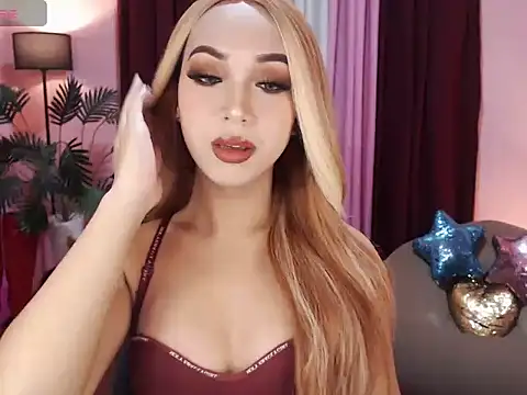 Snapshot of UrasianBIGcock696 chatting on 11-03-25, 05:14 UrasianBIGcock696 online show from 11-03-25, 05:14