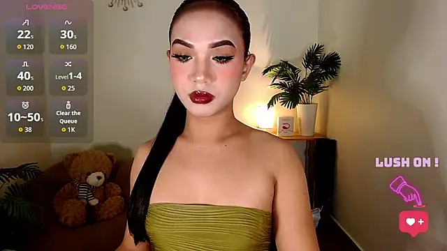 Snapshot of UrasianBIGcock696 chatting on 02-19-26, 06:48 UrasianBIGcock696 online show from 02-19-26, 06:48