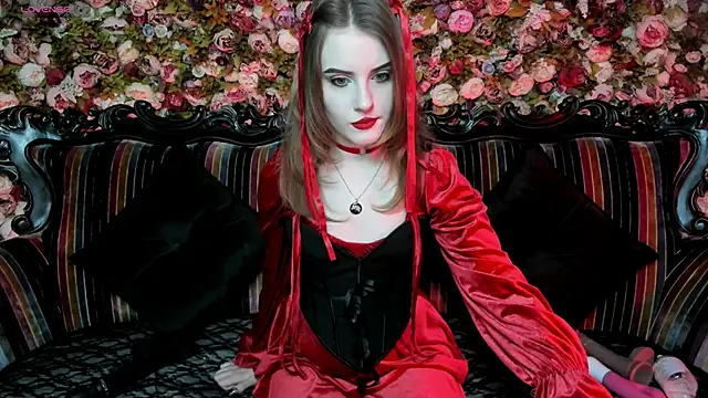 EllieMori online show from 12-14-25, 08:30