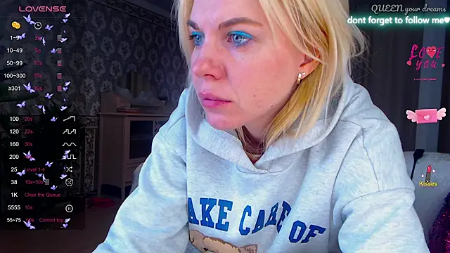 LiSinDoll online show from 04-16-26, 03:18