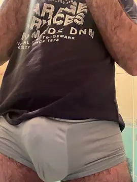 Snapshot of Cruel00 chatting on 09-17-25, 06:09 Cruel00 online show from 09-17-25, 06:09