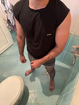 Snapshot of Cruel00 chatting on 09-26-25, 10:52 Cruel00 online show from 09-26-25, 10:52