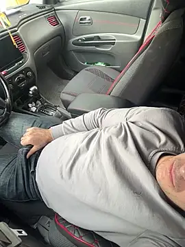 Snapshot of Cruel00 chatting on 11-30-25, 10:19 Cruel00 online show from 11-30-25, 10:19