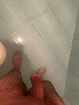 Snapshot of Cruel00 chatting on 12-04-25, 09:01 Cruel00 online show from 12-04-25, 09:01