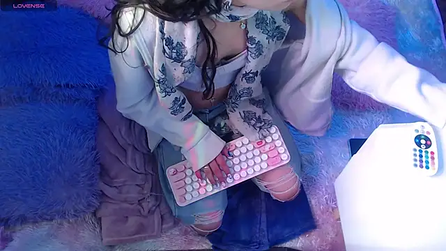 Giaa rossi online show from 11-11-25, 02:06