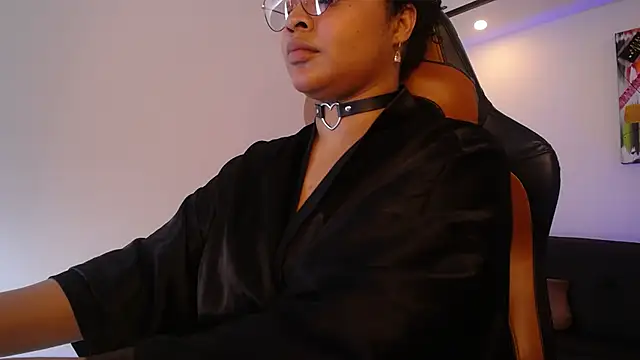 Dakota Mars online show from 03-19-26, 08:24