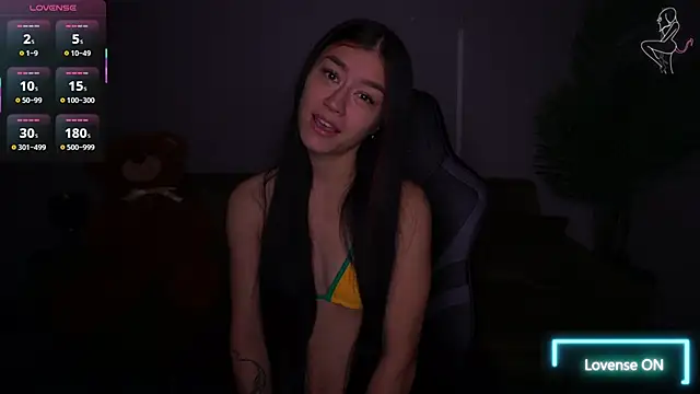 FataleNellie online show from 12-18-25, 10:27