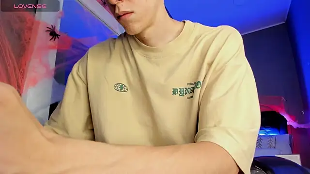 Jhon snow22 online show from 10-28-25, 01:14