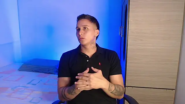 valentinosex1 online show from 09-16-25, 09:27