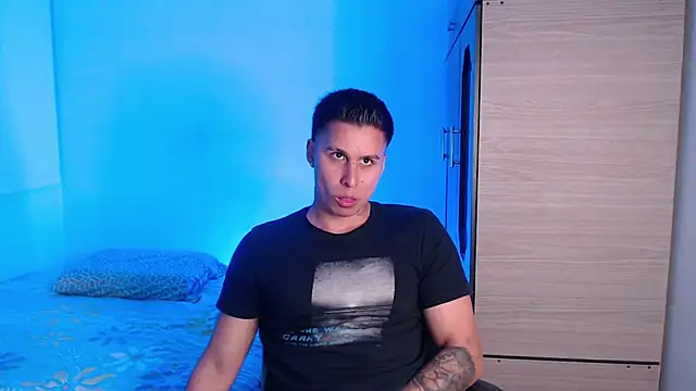 valentinosex1 online show from 10-20-25, 11:16