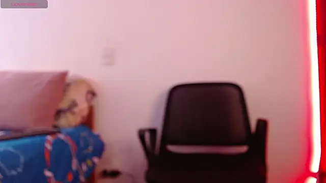 axel davis  online show from 10-10-25, 01:32