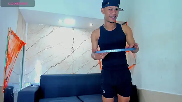 Snapshot of Rick_big chatting on 11-02-25, 04:37 Rick big online show from 11-02-25, 04:37