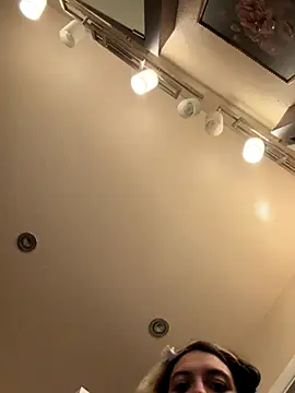 Chicagobabe online show from 11-23-25, 02:00