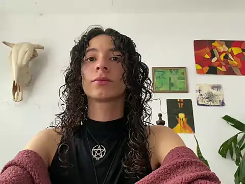 camille delrey online show from 09-18-25, 09:17