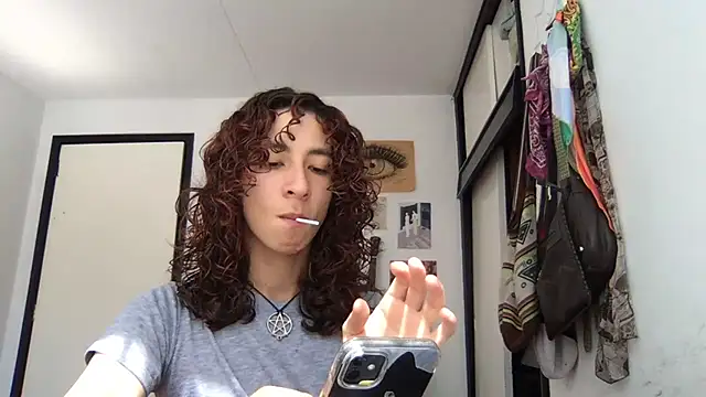 camille delrey online show from 04-01-26, 07:11