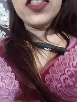 Snapshot of payalsharma95 chatting on 10-18-25, 05:25 payalsharma95 online show from 10-18-25, 05:25