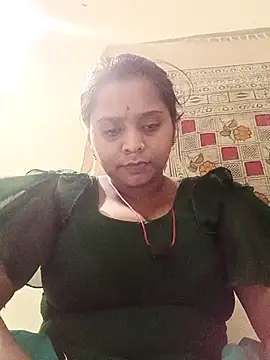 Snapshot of Hot_crety chatting on 07-07-26, 04:33 Hot crety online show from 07-07-26, 04:33