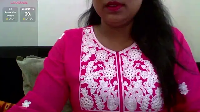 cute girl007 online show from 10-15-25, 06:13