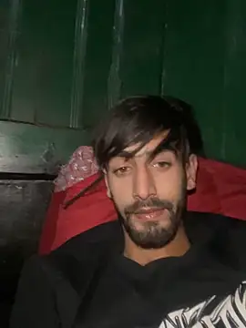 lyath3245 online show from 04-22-26, 07:04