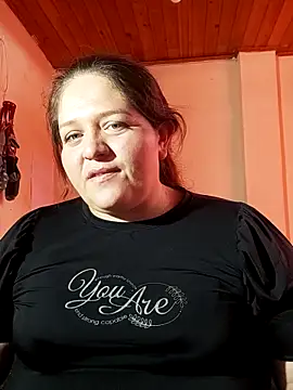 Snapshot of Daphne_girlsex chatting on 10-28-25, 02:42 Daphne girlsex online show from 10-28-25, 02:42