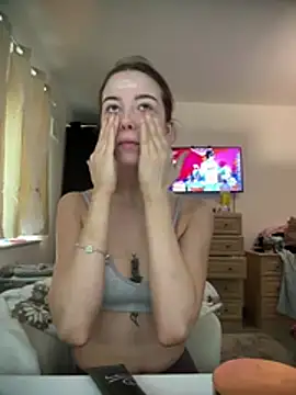 DanielleBabe online show from 03-18-26, 10:18