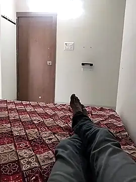 Snapshot of Wet_BunnyFun chatting on 11-19-25, 09:42 Wet BunnyFun online show from 11-19-25, 09:42