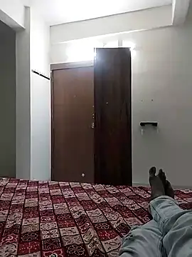 Snapshot of Wet_BunnyFun chatting on 11-21-25, 02:49 Wet BunnyFun online show from 11-21-25, 02:49