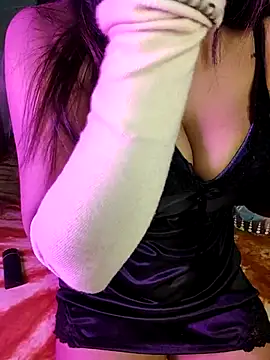 cute-sumi online show from 10-18-25, 07:47