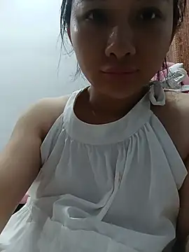 MinhChauXXX19 online show from 06-24-26, 02:27