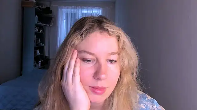 NancySanders online show from 04-07-26, 07:42