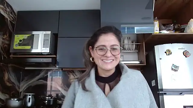 linda-mature43 online show from 09-09-25, 03:00