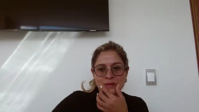 linda-mature43 online show from 10-07-25, 07:22