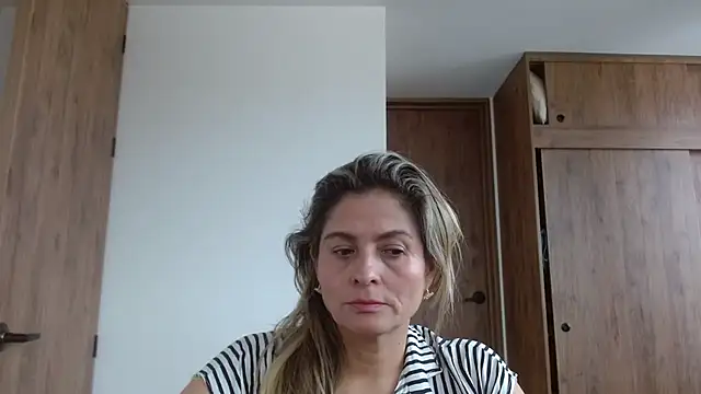 linda-mature43 online show from 11-20-25, 03:23