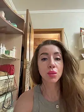Snapshot of MarinaDiva11_74 chatting on 06-05-26, 08:25 MarinaDiva11 74 online show from 06-05-26, 08:25