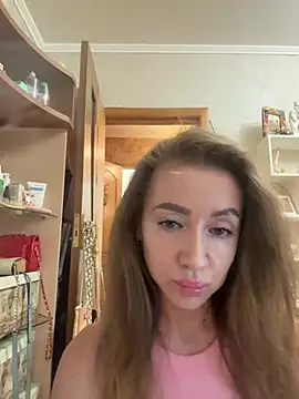 Snapshot of MarinaDiva11_74 chatting on 06-29-26, 08:20 MarinaDiva11 74 online show from 06-29-26, 08:20