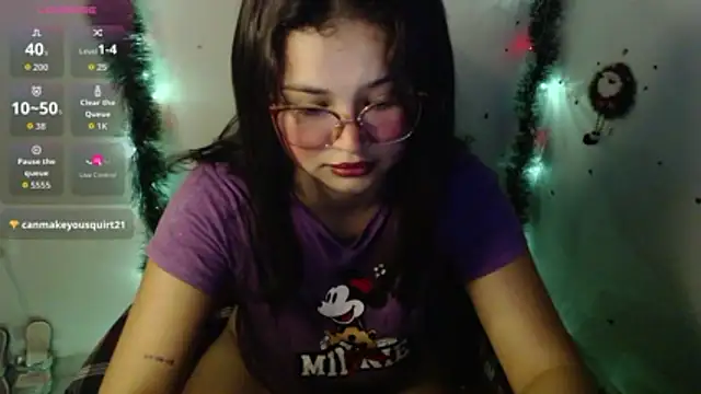 Snapshot of nice_oussy chatting on 12-16-25, 10:59 nice oussy online show from 12-16-25, 10:59