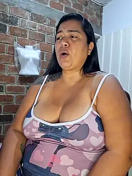 Snapshot of NARNYALABELLA chatting on 09-27-25, 11:48 NARNYALABELLA online show from 09-27-25, 11:48