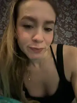 Snapshot of BritgetPsychol chatting on 09-12-25, 02:11 BritgetPsychol online show from 09-12-25, 02:11