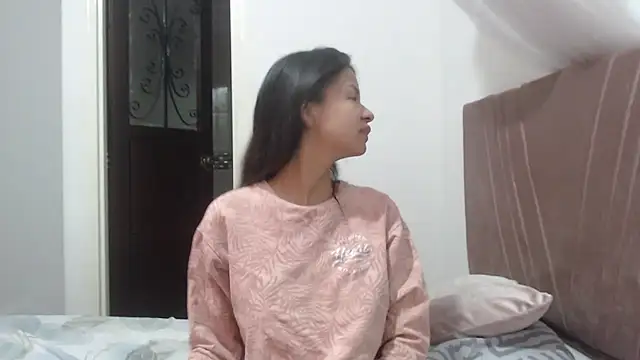 Snapshot of nathaly_jones_ chatting on 04-20-26, 12:30 nathaly jones online show from 04-20-26, 12:30