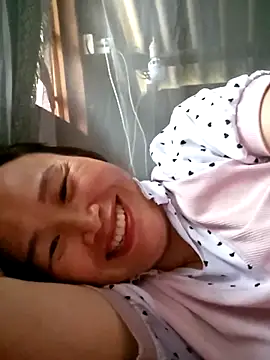 maple694 online show from 10-04-25, 02:31