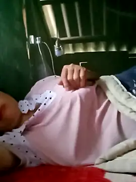 maple694 online show from 10-08-25, 01:03