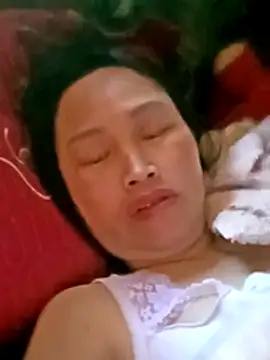 maple694 online show from 11-28-25, 01:19